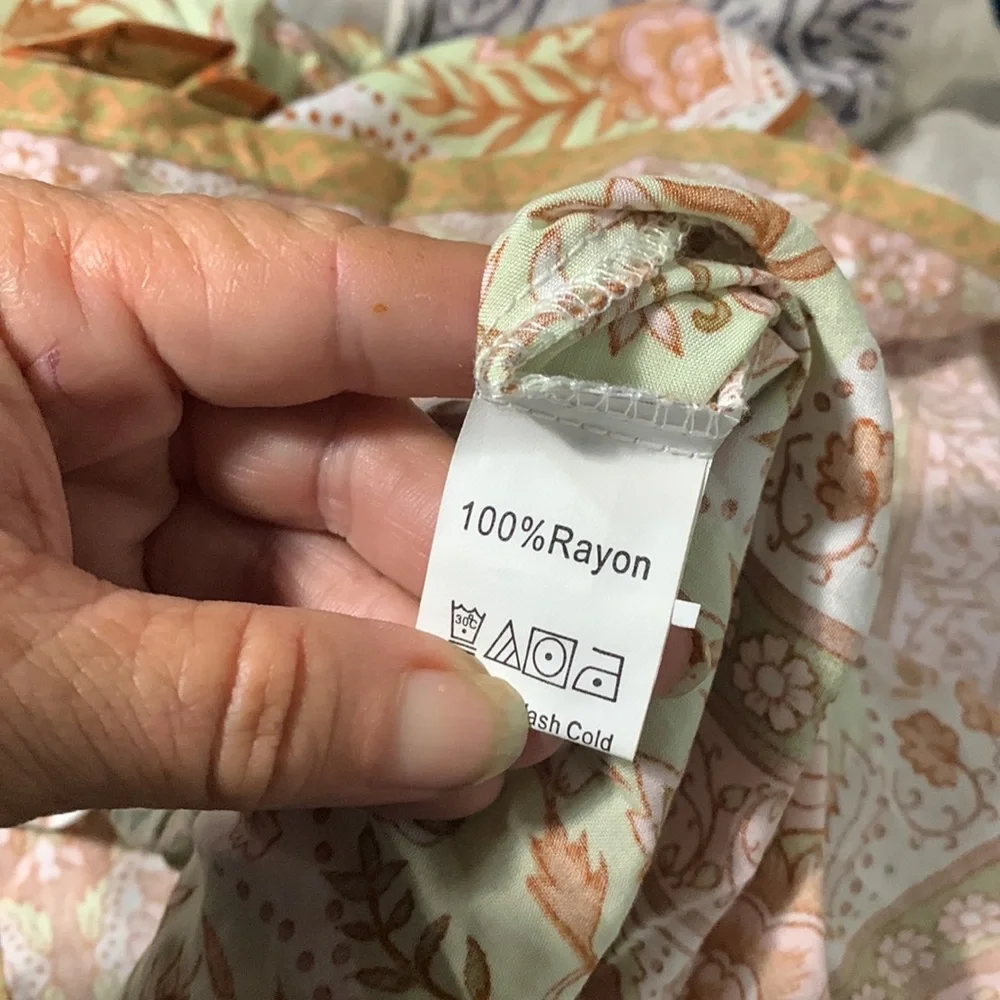 Pink diamond tiered mini skirt , elastic waist , paisley print - Picture 5 of 5